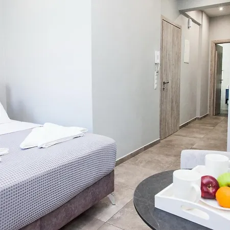 Apartment A Spacious Brand New Studio Ideal For 2 A *