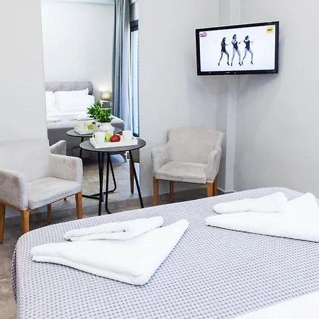 A Spacious Brand New Studio Ideal For 2 A